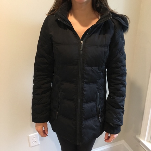Black Puffer jacket with Hood - Picture 1 of 4